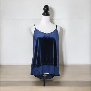Rose & Olive Navy Blue Velvet Pleat Tank Top size M